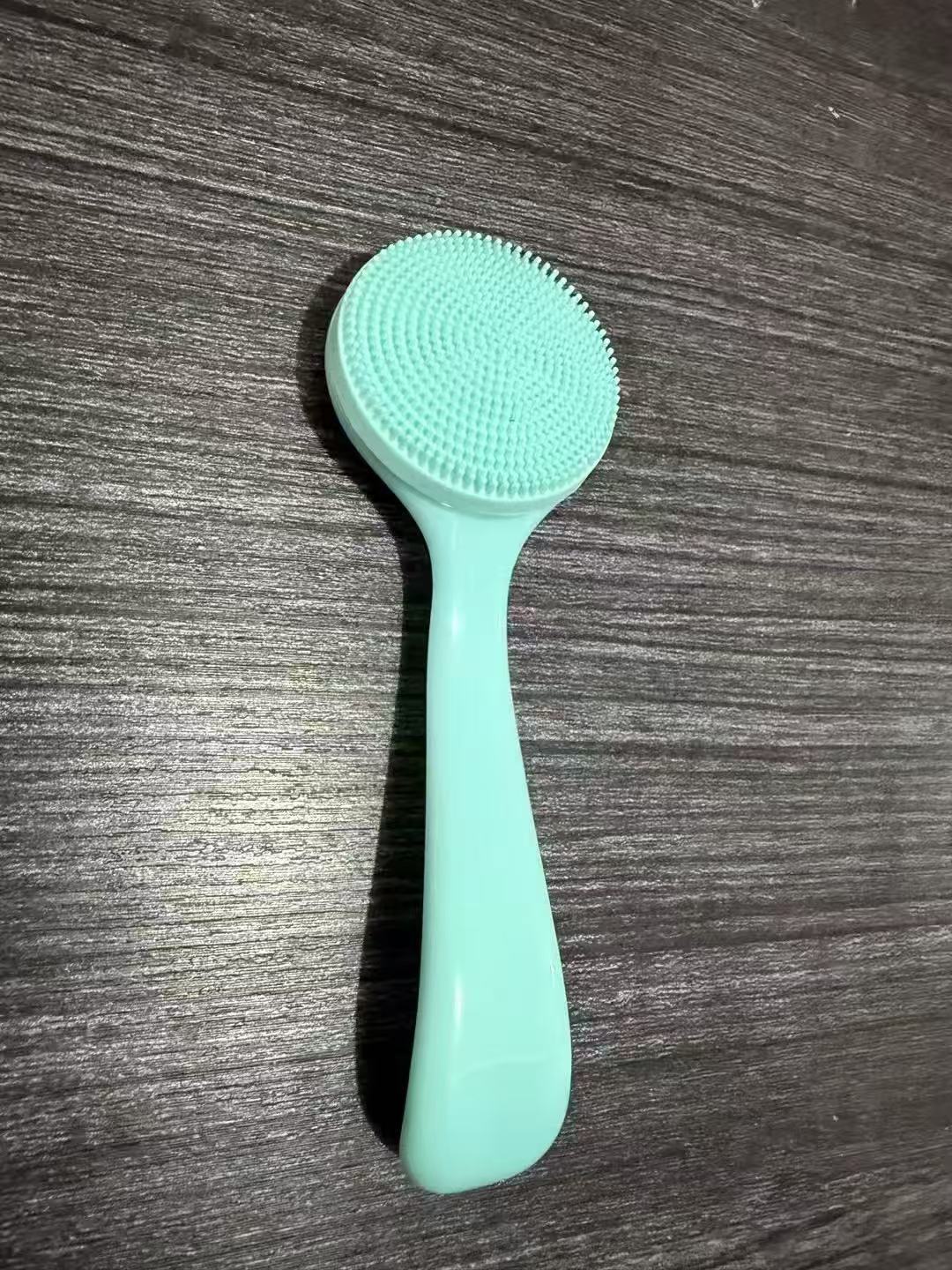 Silicone Facial Cleansing Brush
