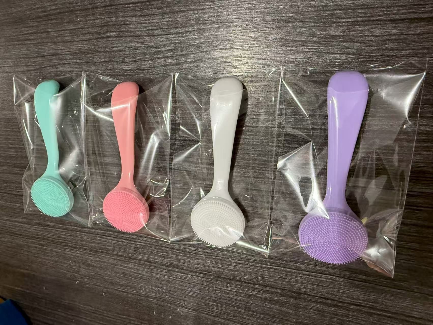Silicone Facial Cleansing Brush